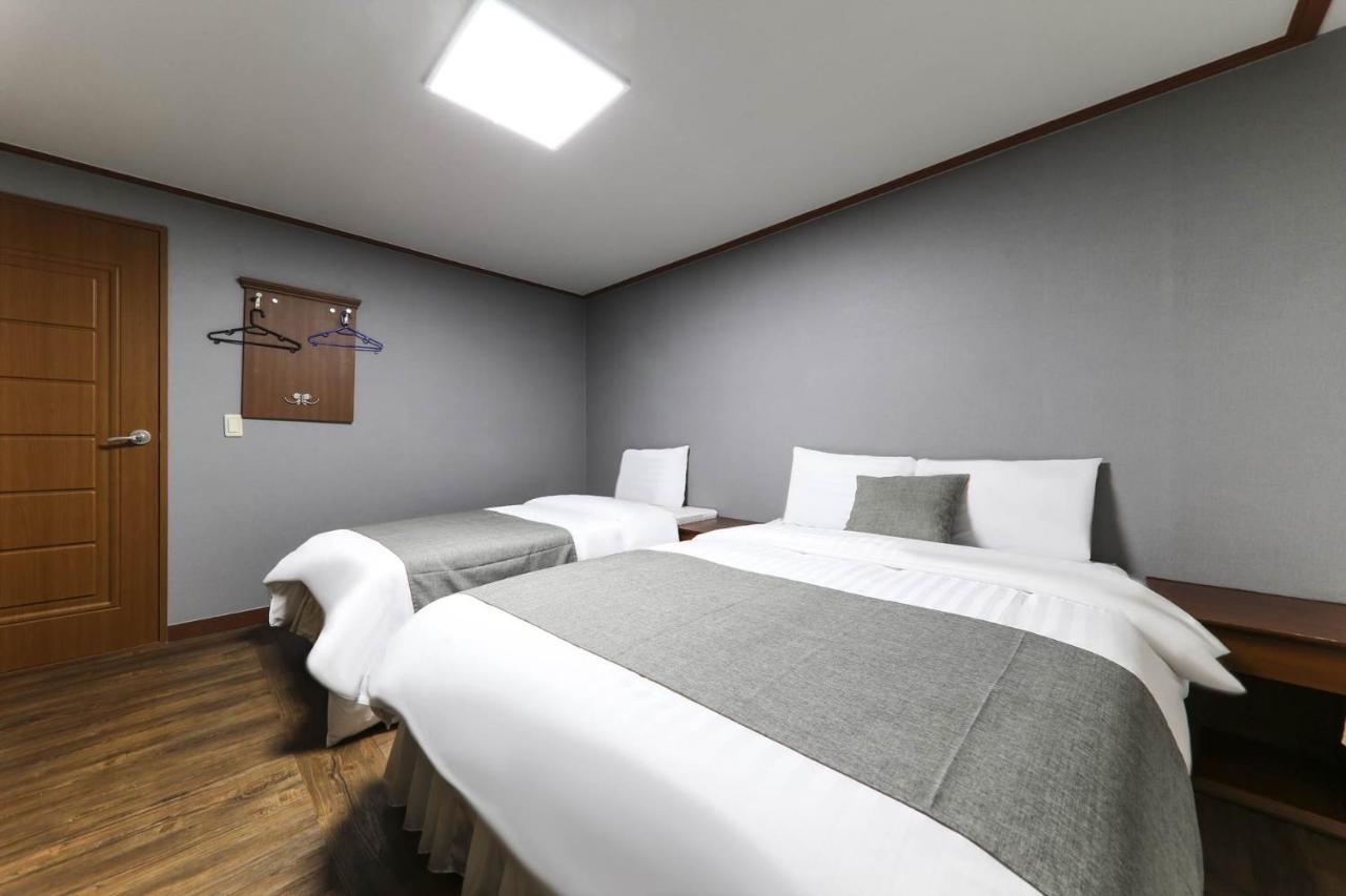 Major Hotel Jeju Exterior foto
